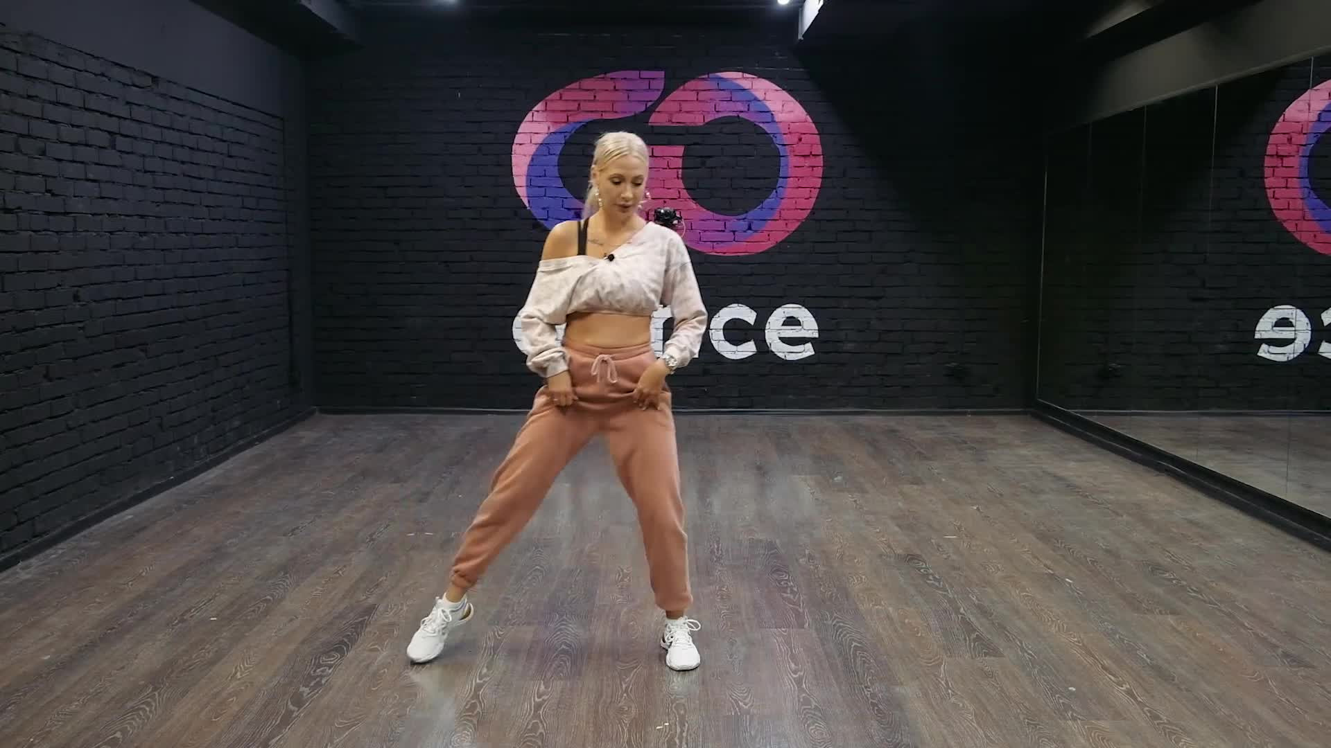 Движения Кач в бедрах + Кач в корпусе + "Циркуль