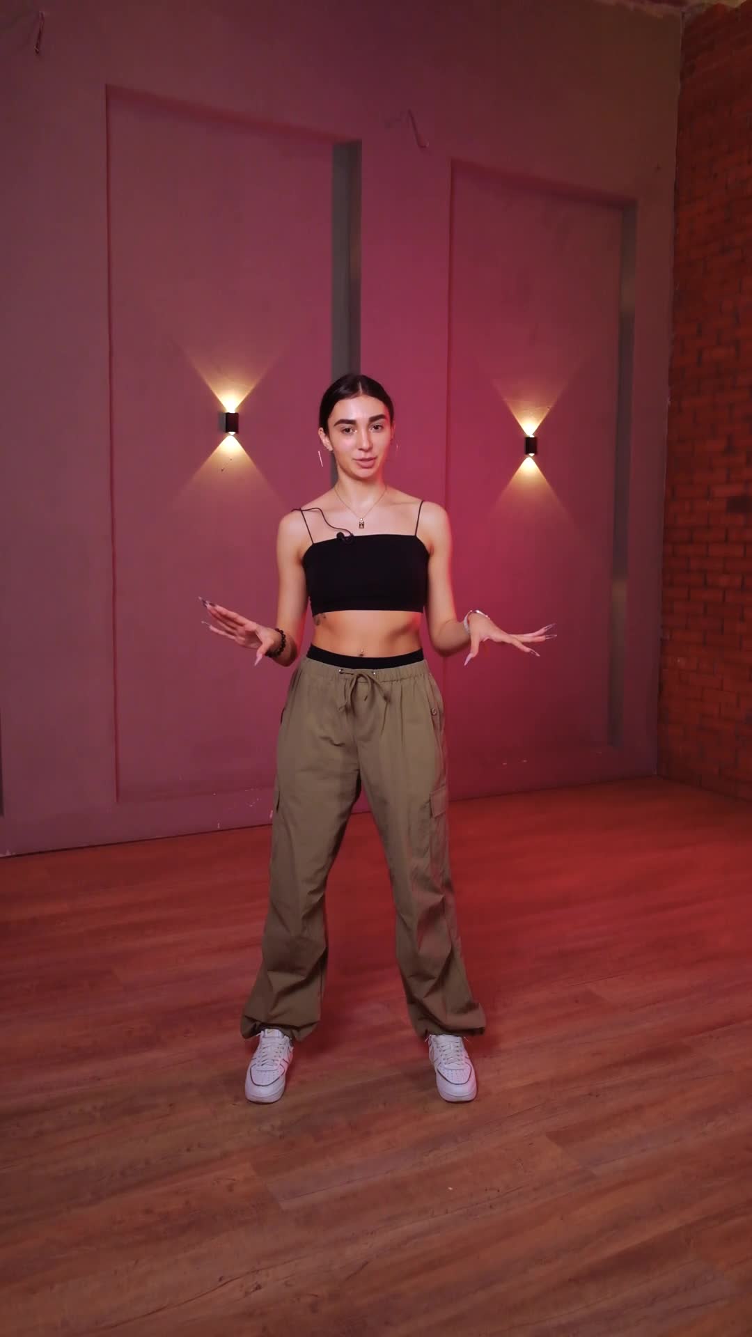 4. Волны телом — от головы до бёдер