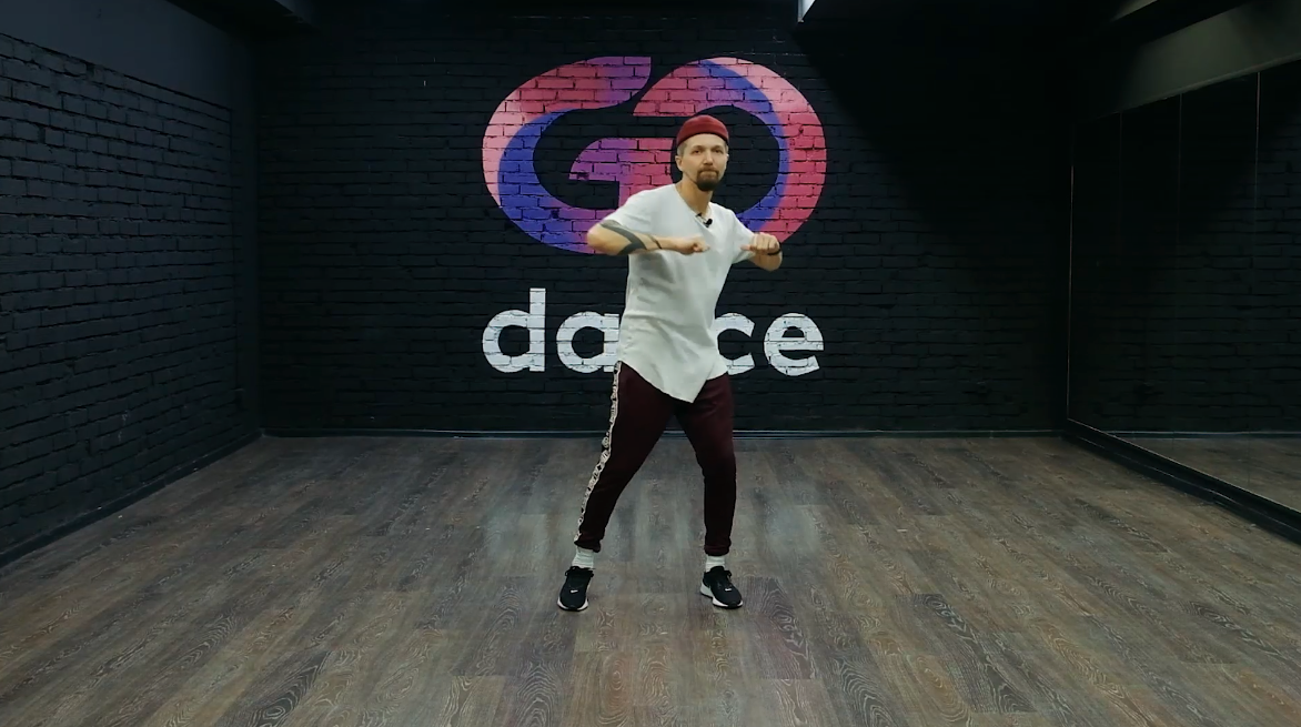 БАЗОВЫЕ РУКИ: "Смотри на часы"